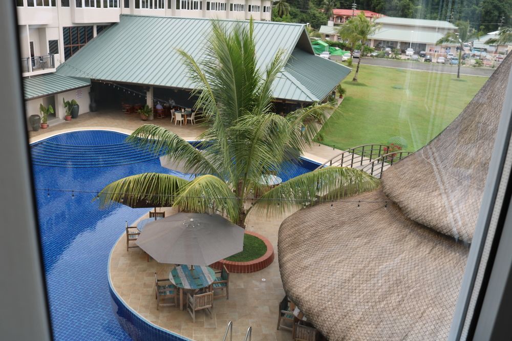 Cove Resort Palau Koror Exterior foto